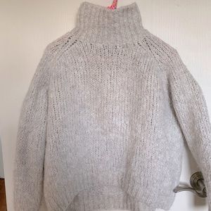 Zara italian yarn knit sweater